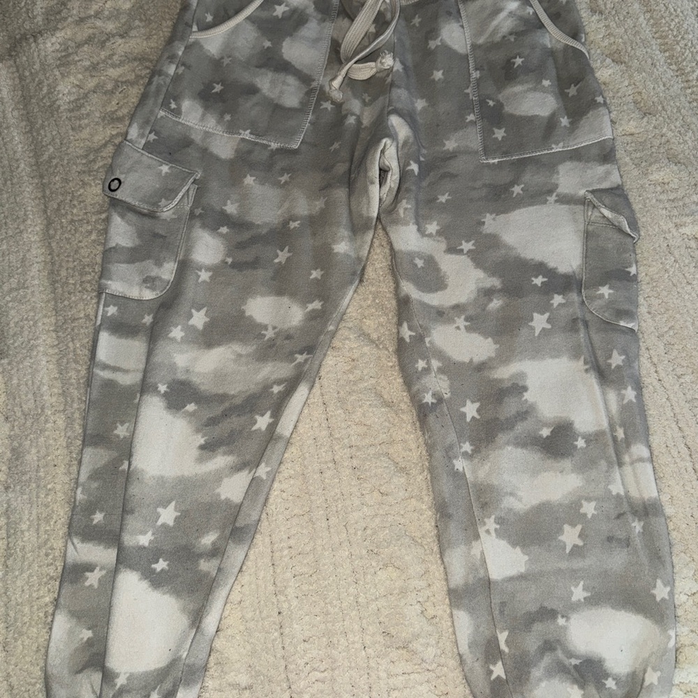 Gray Star Pattern Joggers